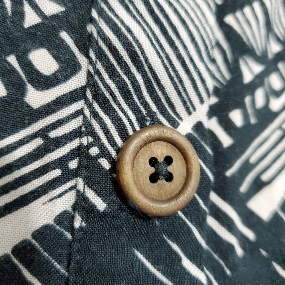 Ecote | Patterned Pocket Button Up Tunic - Picture 6 of 7